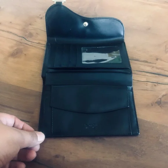 Authentic Dior clutch - Picture 5 of 6